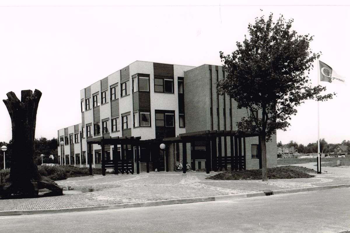 Waar is de betonnen knotwilg van de Grontmij gebleven?